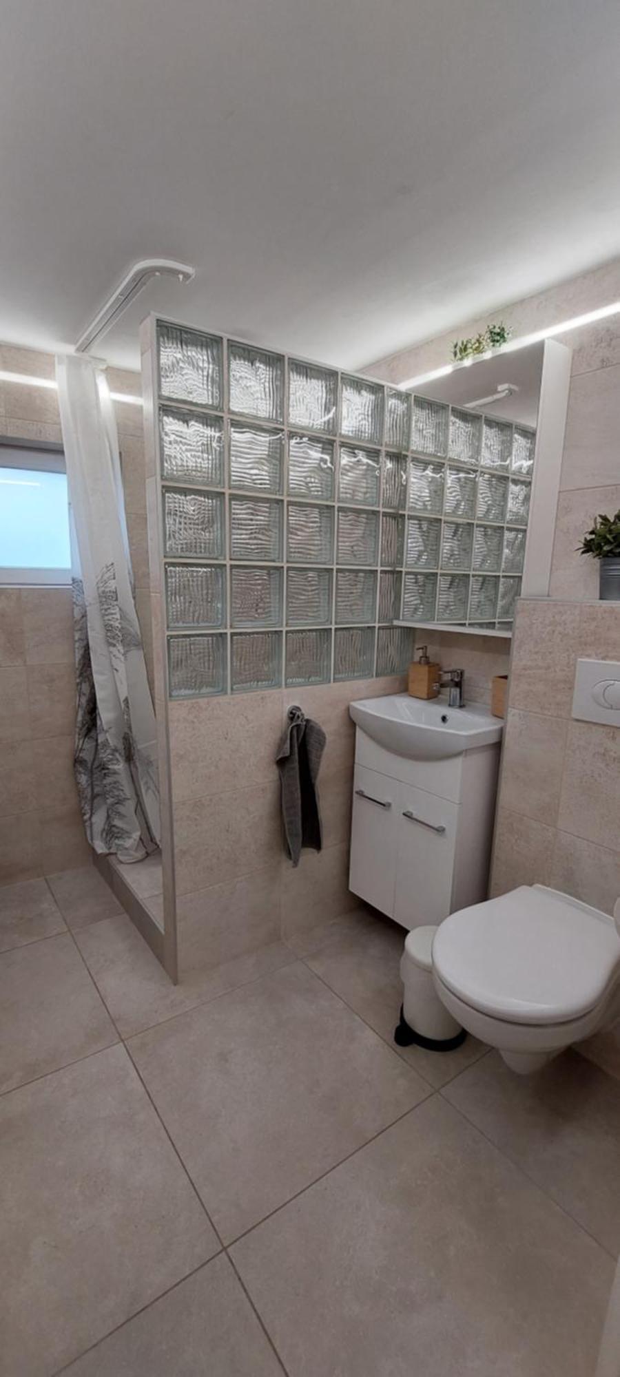 Small House Apartment Kerepes 외부 사진