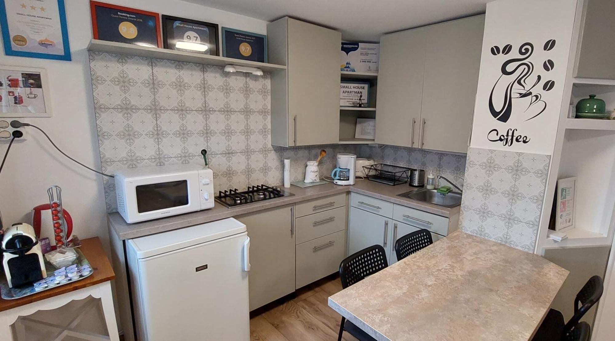 Small House Apartment Kerepes 외부 사진